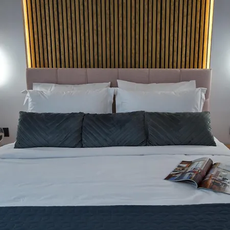 Cityluxe Suites & Rooms Athens Room photo