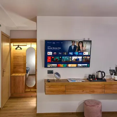 Cityluxe Suites & Rooms Athens Room photo