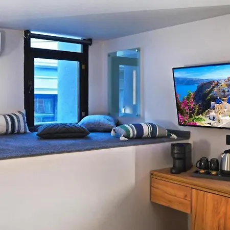 Cityluxe Suites & Rooms Athens Room photo