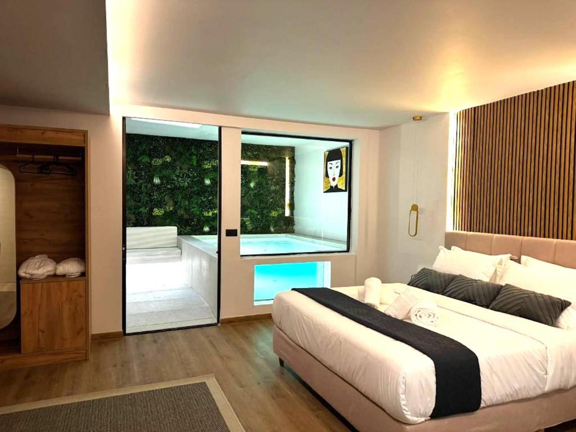 Aparthotel Cityluxe & *